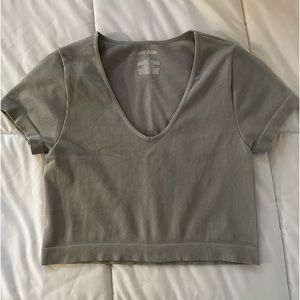 Target, Gray V-Neck Cropped T-Shirt, Size S